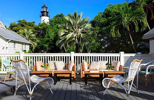 3-Star Hotel ∙ Kimpton Lighthouse Hotel, an IHG Hotel