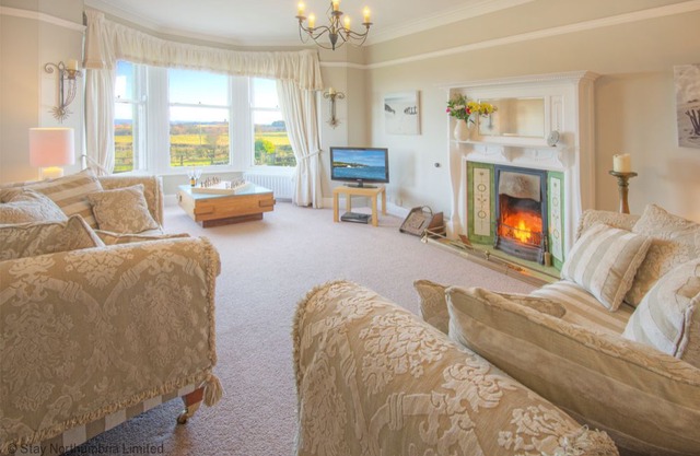 3 The Villas - a house that sleeps 10 guests in 5 bedrooms
