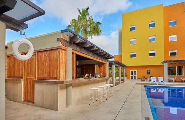 3 Units | Vibrant Suite in the Heart of Cabo – Walk to Marina & Beaches