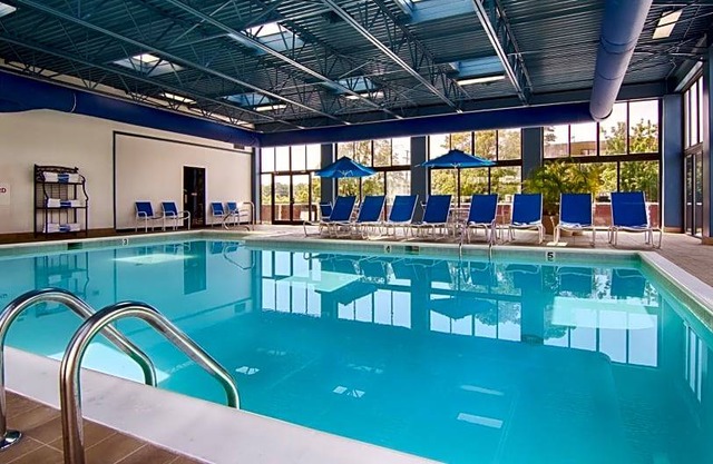 3-Star Hotel ∙ DoubleTree by Hilton Virginia Beach