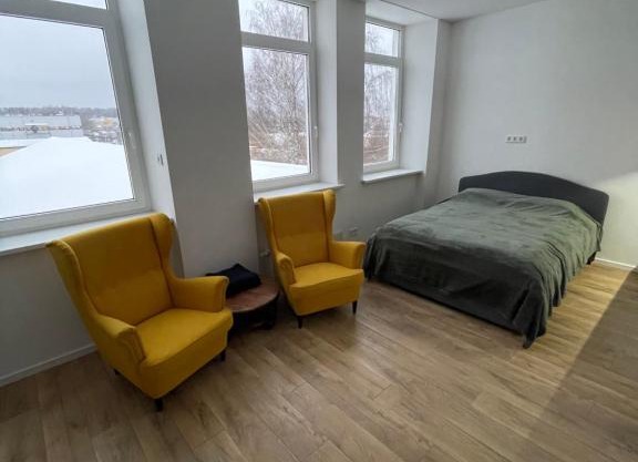 30 Airport apartment