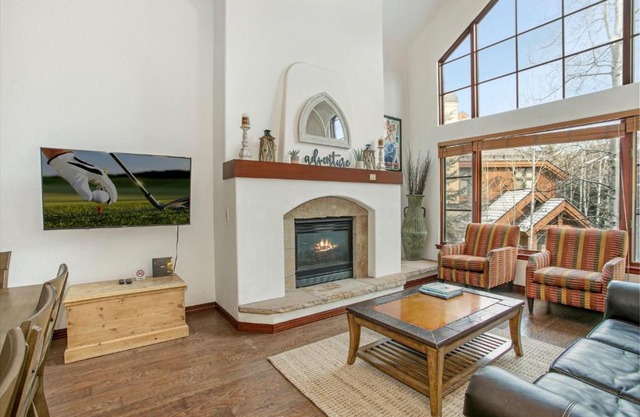 304 Spruce Tree Lodge Condo