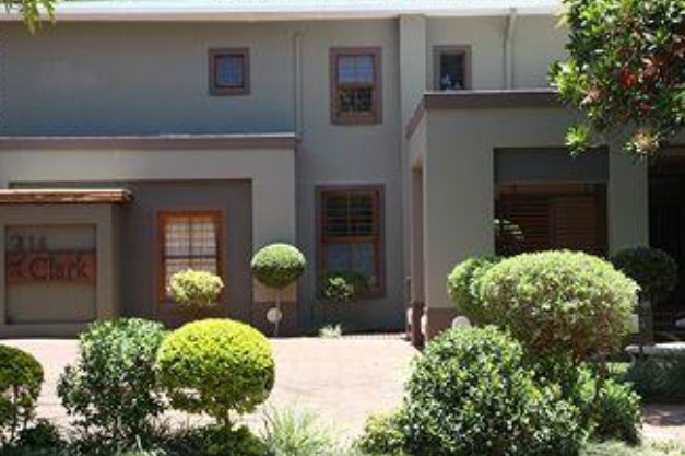 314 on Clark Guest House