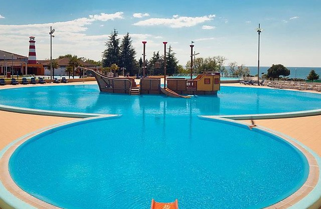 32 m² Resort ∙ 2 bedrooms ∙ 6 guests