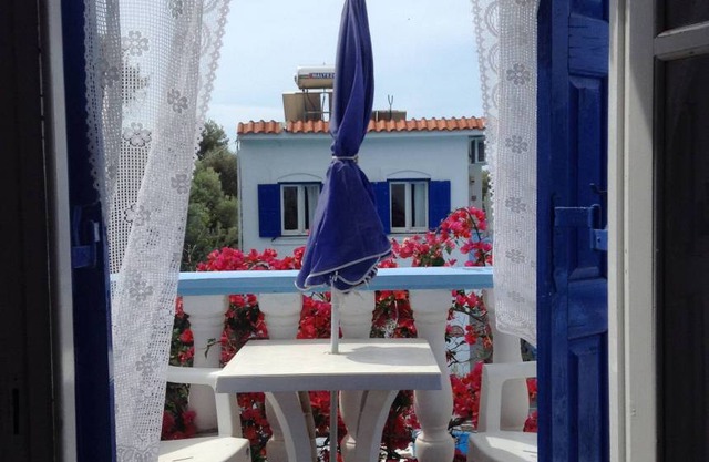 Meltemia Samos Livadaki 