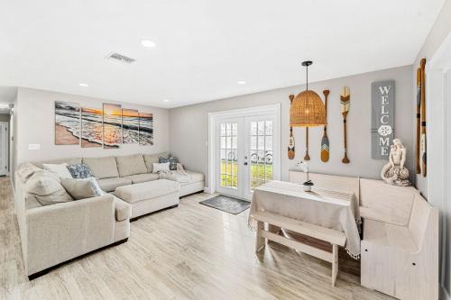332 Formosa Drive