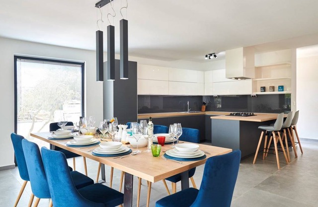 340 m² House ∙ 4 bedrooms ∙ 8 guests