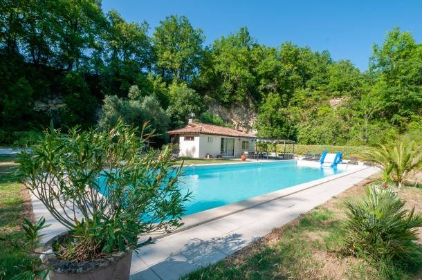345 m² House ∙ 5 bedrooms ∙ 11 guests