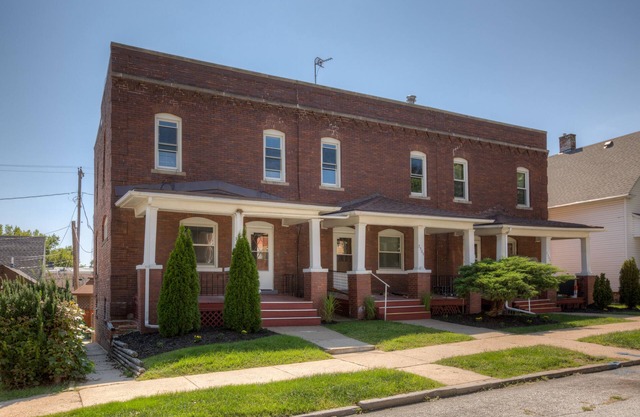 Townhome Entertainment Districts 