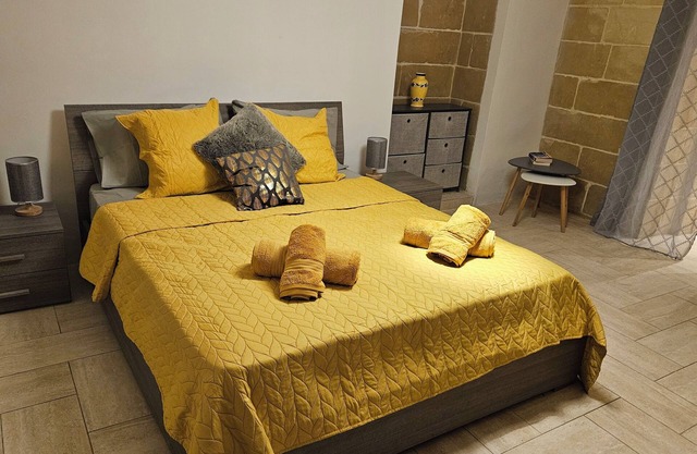 3bdr - Fully Airconditioned, Apartment in the heart of Sliema.
