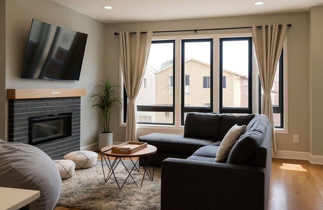 3BR 2BA Urban Nook, 30 Min to NYC + Free Parking