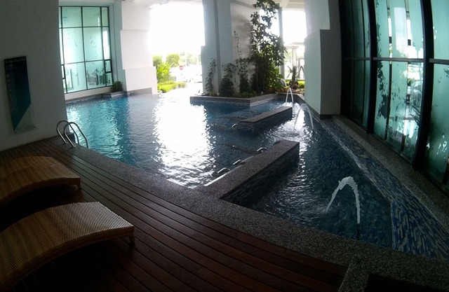 3R2B Sky Residences Apartment by AF