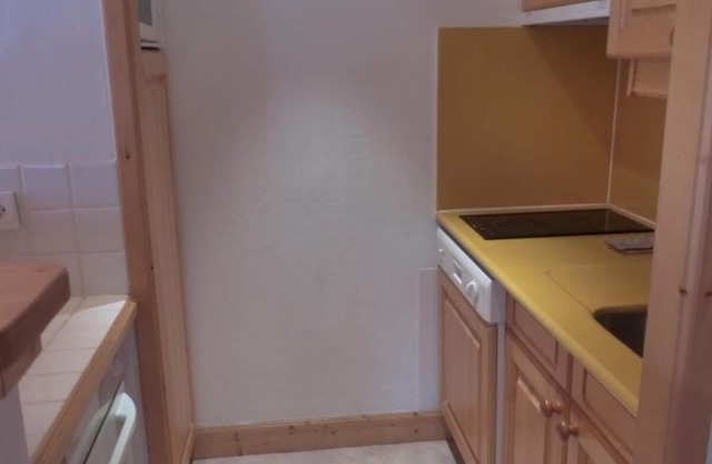 3rd floor, terrace, tv, ski locker, 45m², Méribel