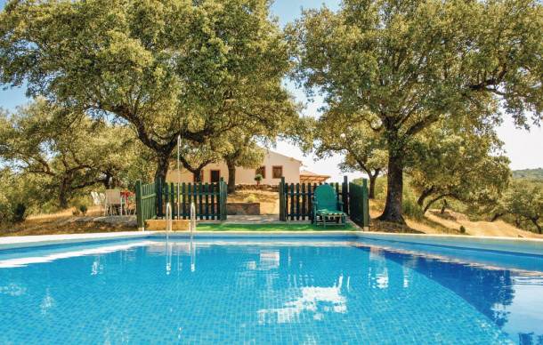 4 bedroom accommodation in Villaviciosa de Córdo.