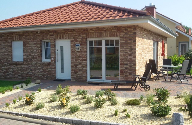 4 * barrier-free, for allergy sufferers, seniors; WiFi and Additional costs included; beach chair