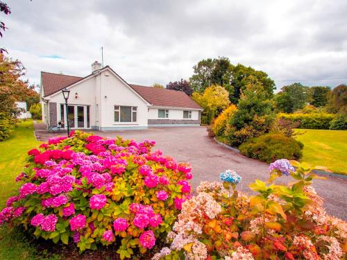 4 Bed in Clonbur oc-ii16388