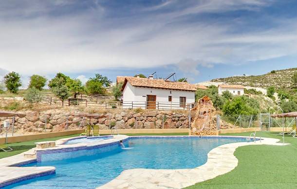 4 bedroom accommodation in Arenas del Rey