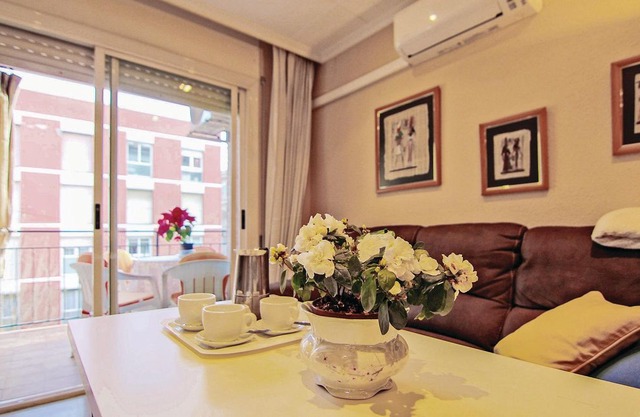 4 bedroom accommodation in Pineda de Mar