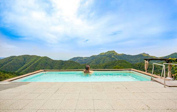 4 bedroom accommodation in Palagnana LU