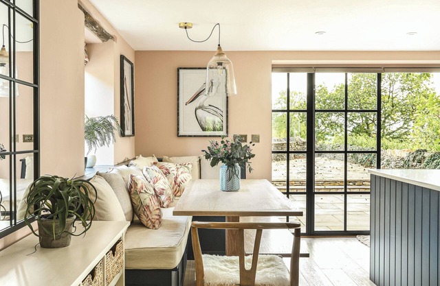 4 bedroom accommodation in Hazelton