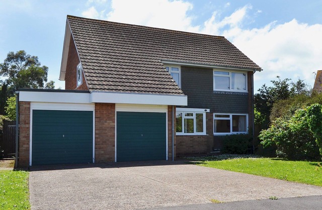 4 bedroom accommodation in Seaview