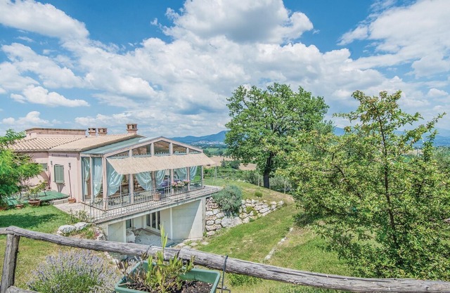 4 bedroom accommodation in Narni