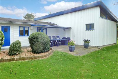 4 bedroom accommodation in Egå