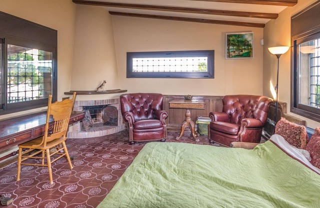 4 bedroom accommodation in Cabrils