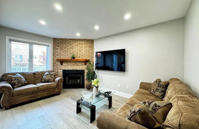 4 Bedroom Calm and Cozy Family Home