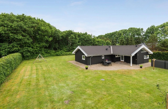 4 bedroom cozy home in Ansager