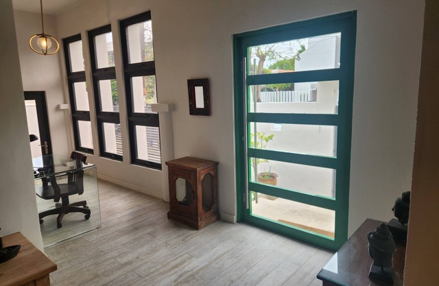 4-bedroom house in lovely San Juan with AC, WiFi. Enjoy your stay