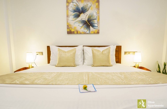 4-BR bungalow in lovely Thalawathugoda with WiFi & AC - OLIVE NEST