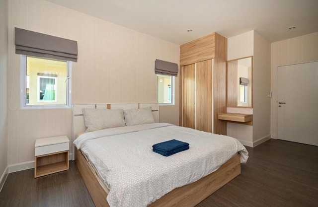 4 BR Saransiri Villa 1#l Pool Gym Garage Netflix