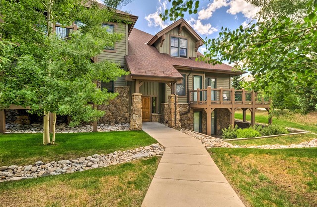 4 Mi to Ski: Summit County Condo w/Resort Perks