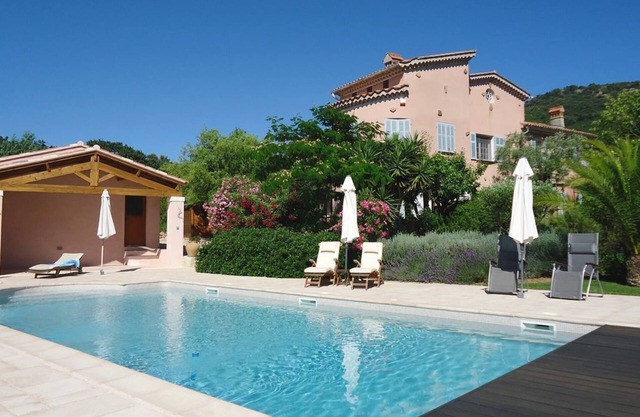 4 * old winery villa with heated pool & sea views