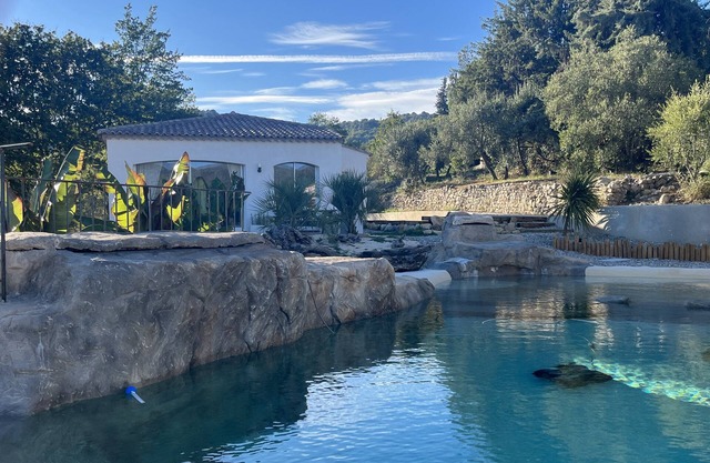 4-person villa with exceptional view and pool