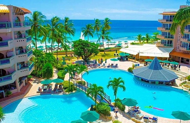 4-Star Hotel ∙ Accra Beach Hotel
