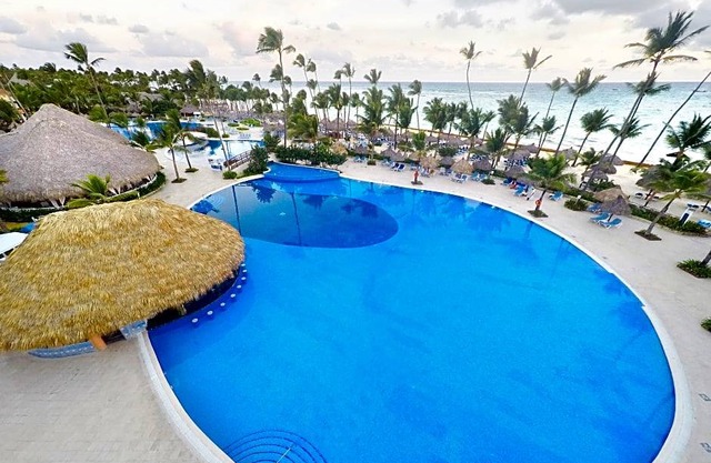 4-Star Hotel ∙ Grand Bahia Principe Punta Cana - All Inclusive
