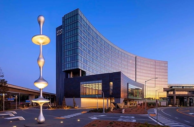4-Star Hotel ∙ Grand Hyatt at SFO