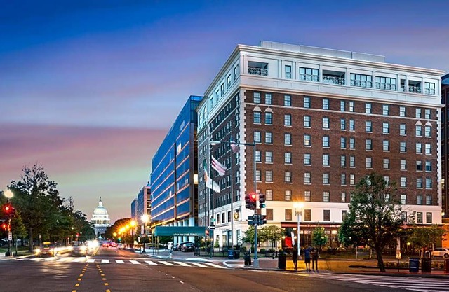4-Star Hotel ∙ Phoenix Park Hotel
