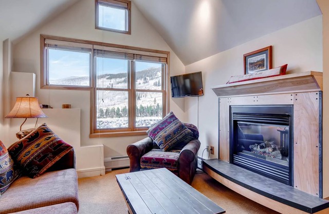 40 m² Condo ∙ 4 guests