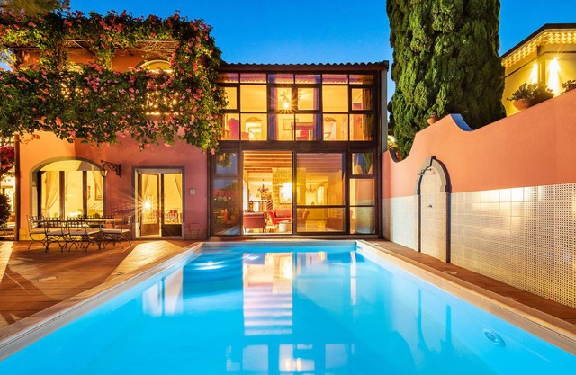 400 m² Villa ∙ 5 bedrooms ∙ 10 guests