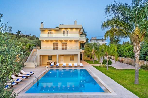 400 m² Villa ∙ 7 bedrooms ∙ 14 guests