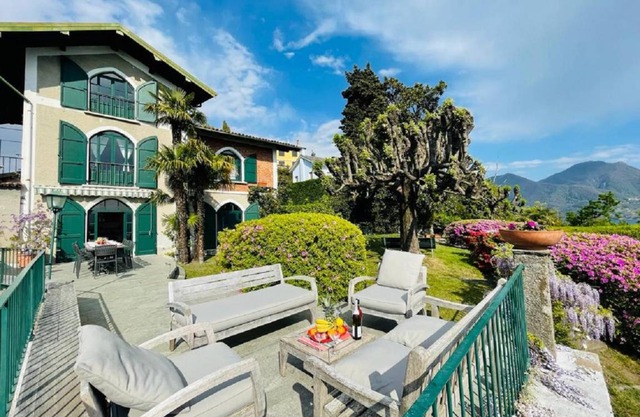 400 m² Villa ∙ 8 bedrooms ∙ 16 guests