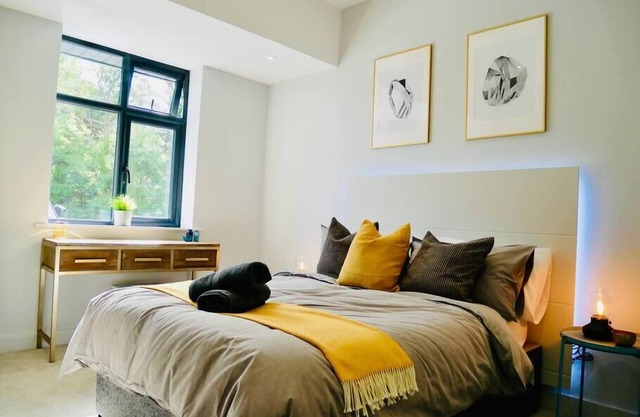⭐ 400m to the BEACH, Parking, WIFI & Netflix