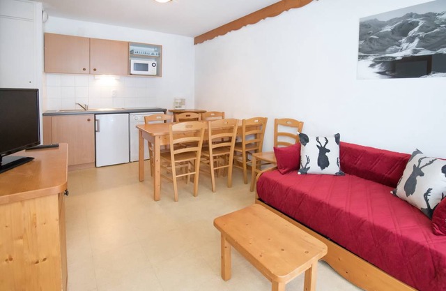 43 m² Apartment ∙ 3 bedrooms ∙ 8 guests