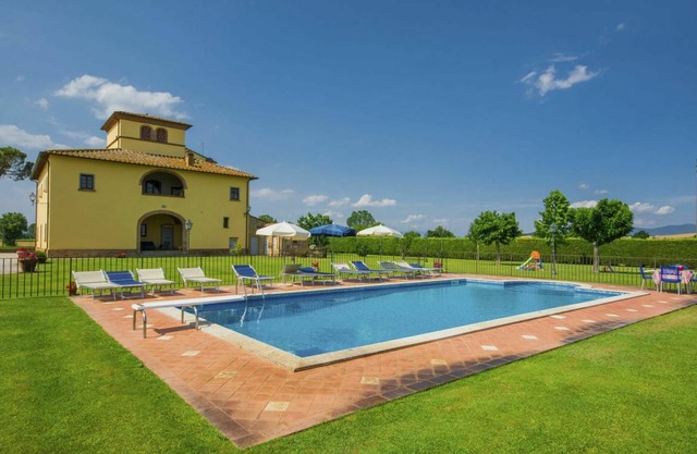 450 m² Villa ∙ 6 bedrooms ∙ 15 guests