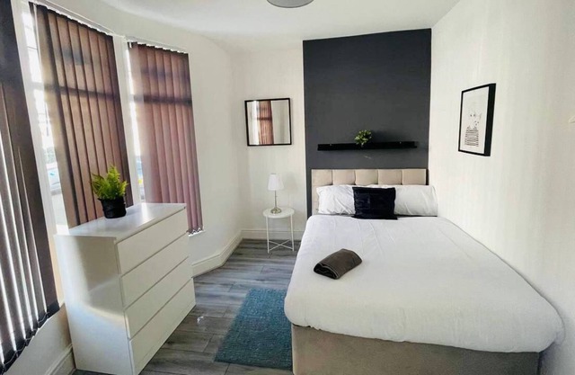 4BR Home w/ On-street Parking