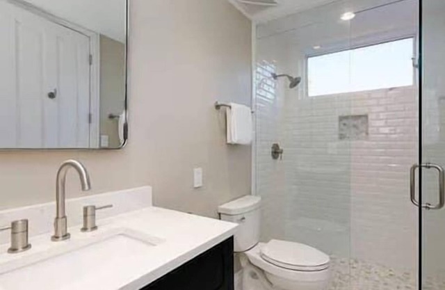 5/6 Amazing Home-Pool Table-Office-Patio-Fireplace
