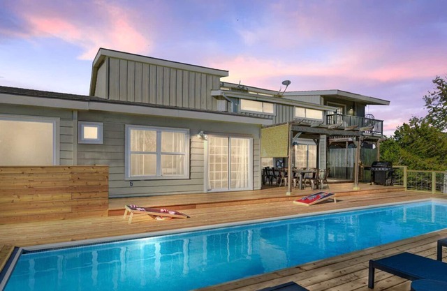 5 Acre Country Retreat | Hot Tub + Pool + 2 Primary Suites | Great 4 Gatherings